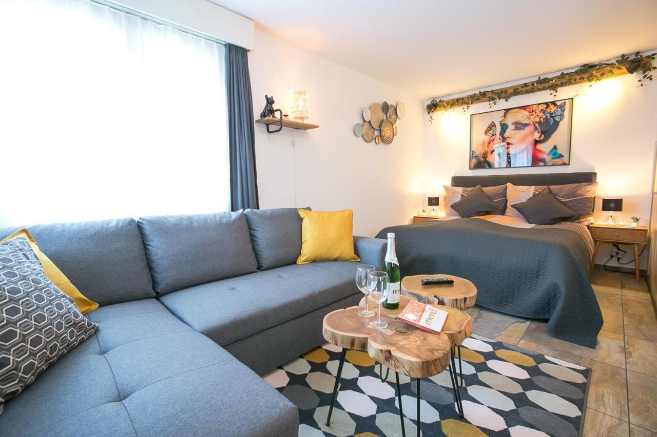 Spirit Apartments - Studio 2 - Kueche - Parkplatz انغلبرغ المظهر الخارجي الصورة