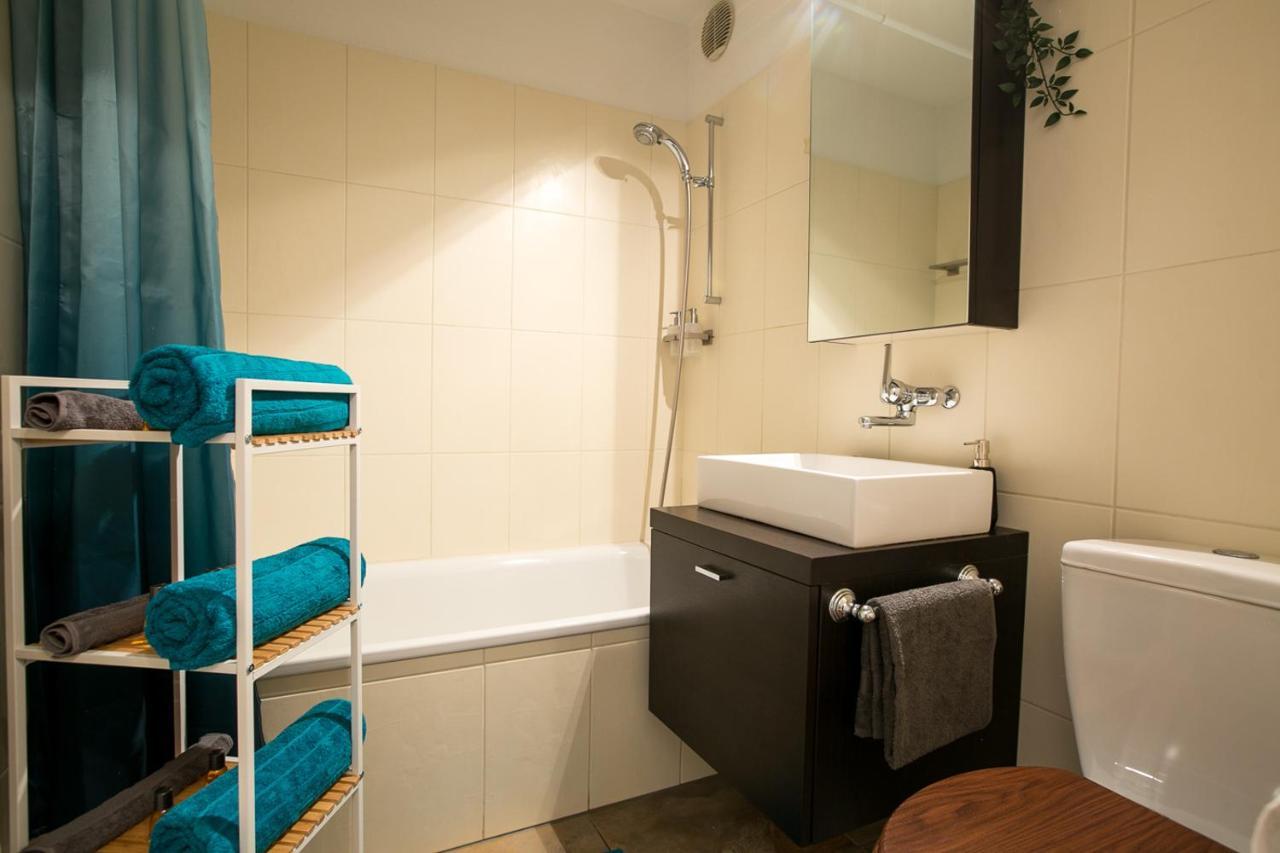 Spirit Apartments - Studio 2 - Kueche - Parkplatz انغلبرغ المظهر الخارجي الصورة